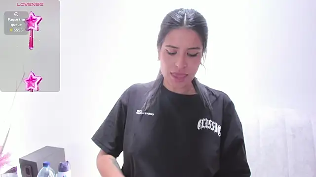 Snapshot of _elektrah chatting on 1, 3, 2026 elektrah online show from 1, 3, 2026