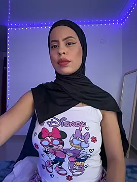 JannaNader12 online show from 20, 2, 2025