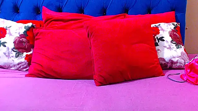 ebonycandy10 online show from 2, 12, 2025