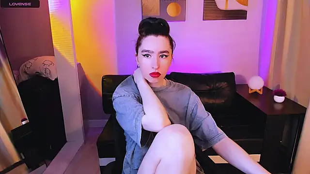 Lily xBabe online show from 4, 6, 2026