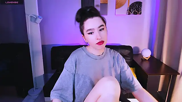 Lily xBabe online show from 13, 5, 2026