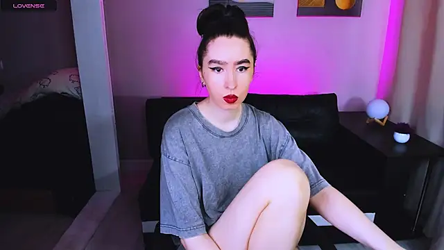 Snapshot of Lily_xBabe chatting on 18, 6, 2026 Lily xBabe online show from 18, 6, 2026