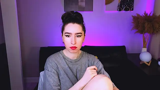 Snapshot of Lily_xBabe chatting on 10, 7, 2026 Lily xBabe online show from 10, 7, 2026
