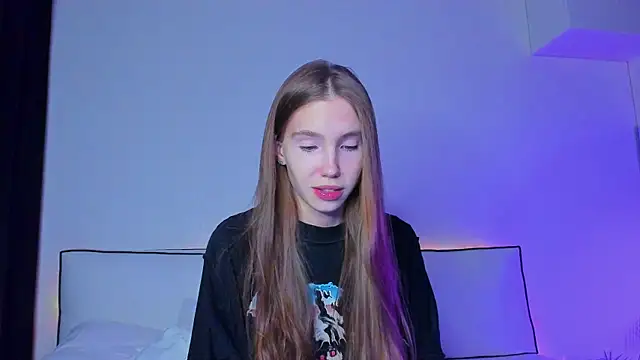 haileyishere online show from 18, 3, 2025