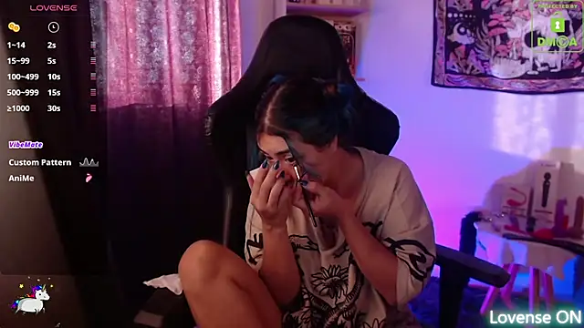 sweetcoralinee online show from 28, 9, 2025