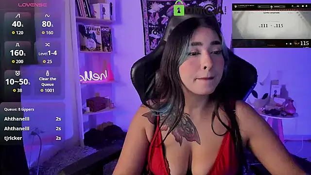 sweetcoralinee online show from 25, 11, 2025