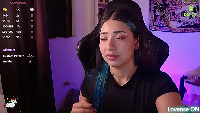 sweetcoralinee online show from 15, 10, 2025