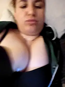 BlackVBarbie online show from 8, 9, 2025