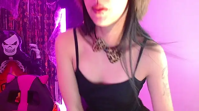 Kind Scarlett online show from 29, 10, 2025