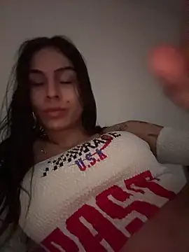 juannaa lovee online show from 11, 4, 2026