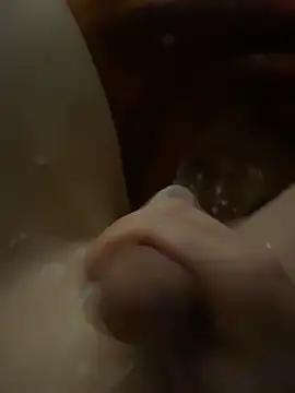 Flouflolutin online show from 28, 10, 2025