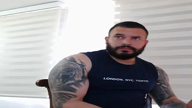 alexandergranda71 online show from 9, 2, 2025