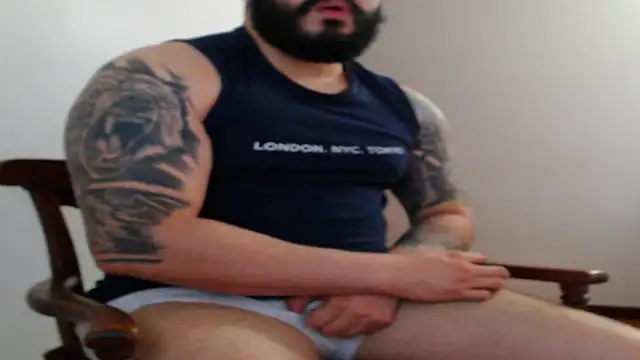 alexandergranda71 online show from 5, 3, 2025