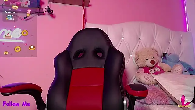 Snapshot of HECATE_23 chatting on 22, 3, 2025 HECATE 23 online show from 22, 3, 2025