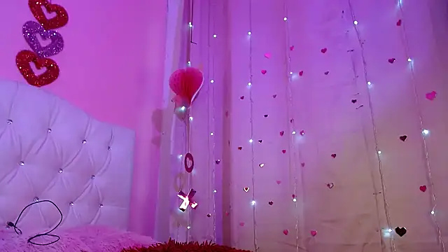 HECATE 23 online show from 18, 4, 2026