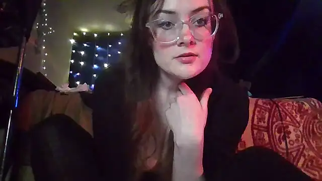 EyaDivine1 online show from 23, 11, 2025