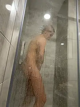 streetdoll online show from 16, 2, 2026