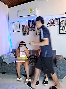 Snapshot of royalgirls_x chatting on 17, 1, 2026 royalgirls x online show from 17, 1, 2026