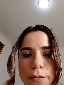 ThaniaJones online show from 3, 10, 2025