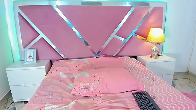 samanthaevans4 online show from 21, 11, 2025