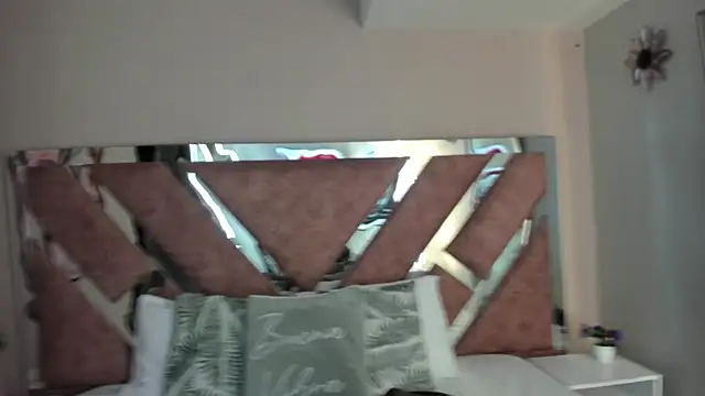 PaulinaDuarte online show from 11, 1, 2026