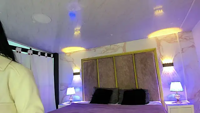 PaulinaDuarte online show from 3, 12, 2025