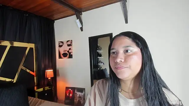 EmiliWilliams online show from 14, 11, 2025