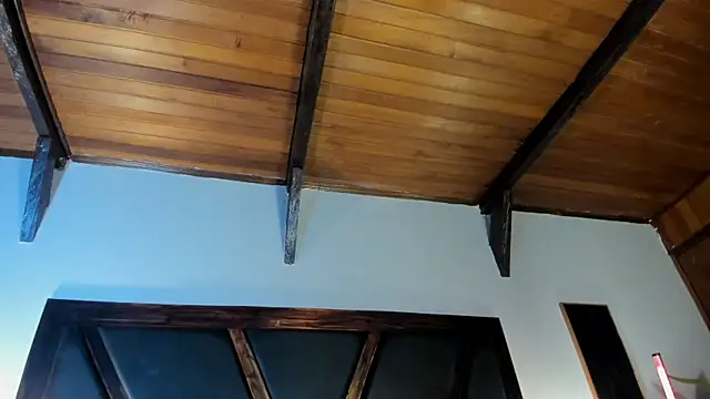 EmiliWilliams online show from 4, 4, 2026