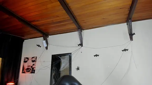 EmiliWilliams online show from 29, 10, 2025