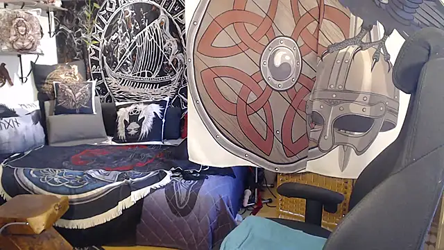 Snapshot of TittenMichelle chatting on 27, 3, 2026 TittenMichelle online show from 27, 3, 2026