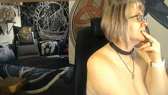 TittenMichelle online show from 9, 10, 2025