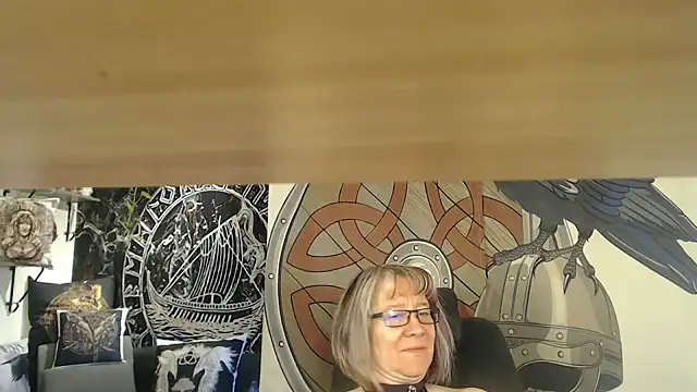 Snapshot of TittenMichelle chatting on 9, 3, 2026 TittenMichelle online show from 9, 3, 2026