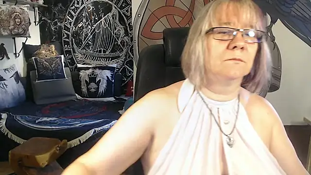 TittenMichelle online show from 11, 7, 2026