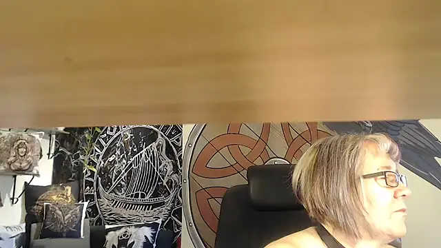 Snapshot of TittenMichelle chatting on 29, 3, 2026 TittenMichelle online show from 29, 3, 2026