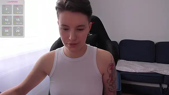 JessieFlower online show from 31, 10, 2025