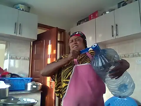 tight pussy gall online show from 12, 11, 2025