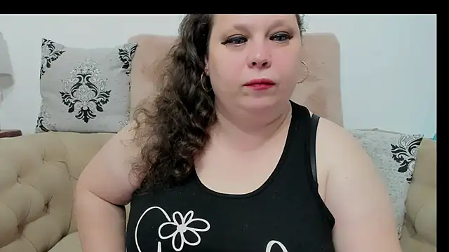 KarolineJoyy online show from 5, 4, 2026