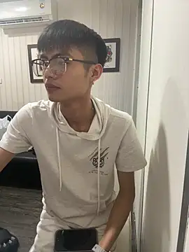 mumuowl online show from 25, 9, 2025