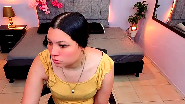 Lana stone  online show from 4, 10, 2025