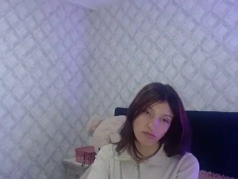 Emma-Wilson online show from 15, 10, 2025