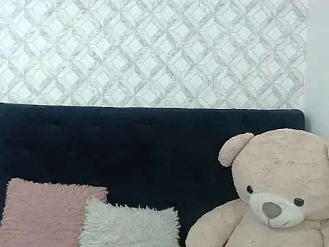 Emma-Wilson online show from 25, 11, 2025