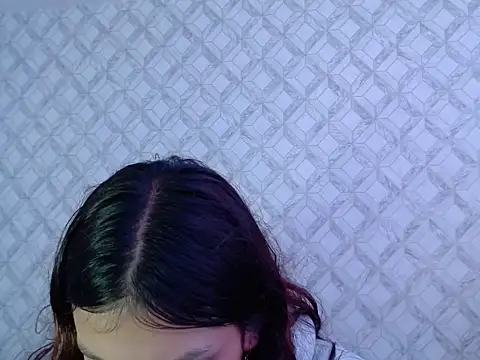 Emma-Wilson online show from 12, 4, 2026