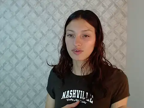 Emma-Wilson online show from 15, 4, 2026