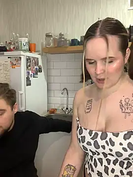 Pair of Gods  online show from 29, 1, 2025