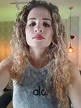 Snapshot of Shantall__ chatting on 20, 2, 2026 Shantall online show from 20, 2, 2026