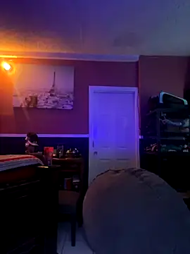 bigdickgio6923 online show from 24, 9, 2025