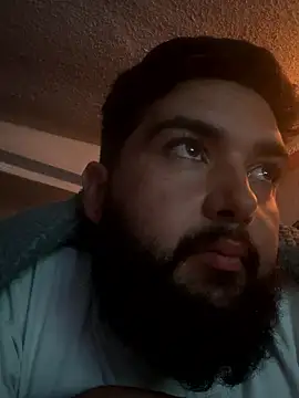 bigdickgio6923 online show from 11, 1, 2026