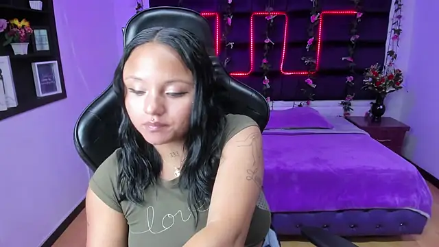 sweelanna   online show from 26, 2, 2025