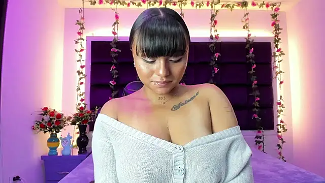 Snapshot of sweelanna__ chatting on 17, 7, 2026 sweelanna online show from 17, 7, 2026