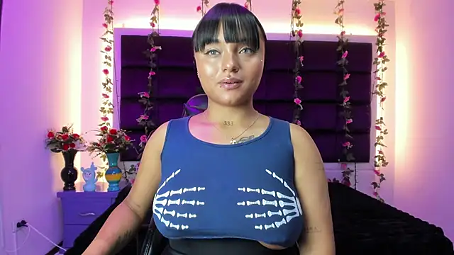 Snapshot of sweelanna__ chatting on 10, 7, 2026 sweelanna online show from 10, 7, 2026